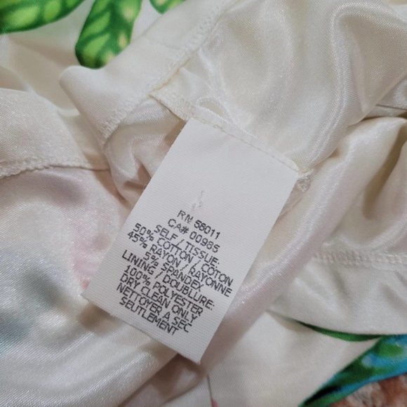 David Meister Floral Bodycon Dress - Size 6 - Picture 10 of 10